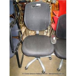 BLACK ARCADIA MESH OFFICE CHAIR