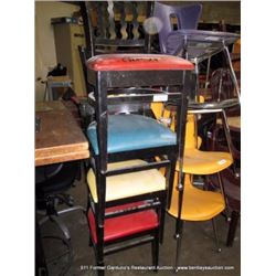 LOT: WOOD & CUSHION CHAIRS 4X MONEY