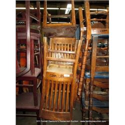 LOT: WOOD CHAIRS 4X MONEY