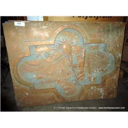 DECORATIVE WALL HANGING