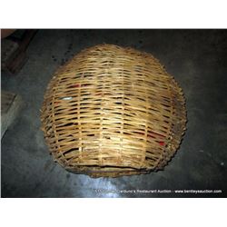 WICKER BASKET