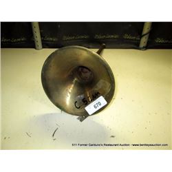 DECORATIVE BRASS HORN