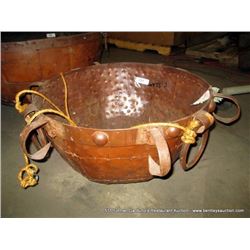 24" METAL POT