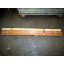 WOOD VENETIAN BLINDS
