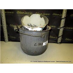 LOT: ICE BUCKETS