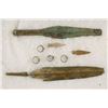 Image 1 : Lot of 4 Bronze Age blades and 4 rings in riker  case from an old collectio