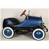Image 1 : Classic pedal car; good condition.    Est.:   $150-$300.