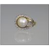 Image 2 : Lovely Vintage Cultured Pearl and Diamond  Ring featuring a 10.00 mm diamet
