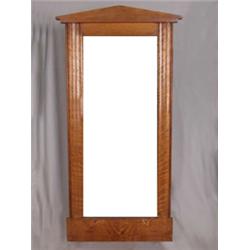 Biedermeier-Spiegel. Nadelholz, Birke furniert. Hochrechteckiger Rahmen mit seitlichen, gekehlte...