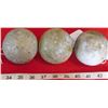 Image 3 : Three Stone Game Balls