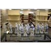 Image 1 : 12 CERAMIC STATUES
