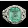 Image 1 : 14KT White Gold 5.58ct Emerald and Diamond Ring