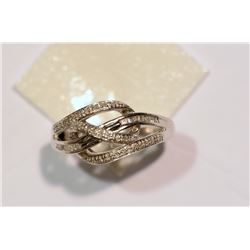 STERLING SILVER DIAMOND (29 DIAMONDS) RING