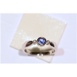 10KT WHITE GOLD TANZANITE RING W/ 2 DIAMONDS