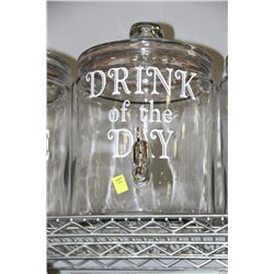 2 GALLON DRINK DISPENSER "DRINK OF THE DAY"