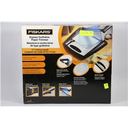 FISKARS PAPER CUTTER