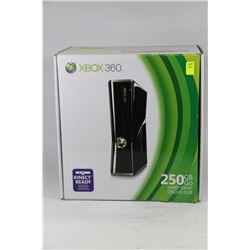 250GB XBOX 360 WITH ONE REMOTE