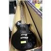 Image 1 : GUITAR UNIVOX BLACK IN BOX