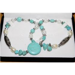 LADIES TURQUOISE NECKLACE