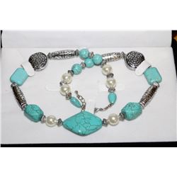 LADIES TURQUOISE NECKLACE