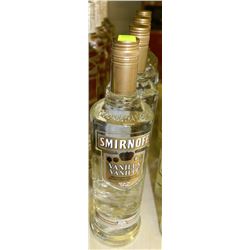 4 BOTTLES OF 750ML OF SMIRNOFF VANILLA VODKA