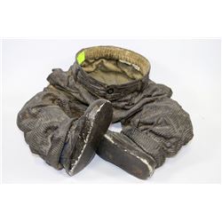 DECORATIVE PLANT STAND