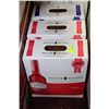 Image 1 : THREE 4L BOXES OF PELLER ESTATES ROSE (2) AND