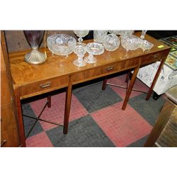 ESTATE WOOD SOFA TABLE