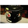 Image 1 : ANTIQUE BILTMORE HAT BOX