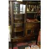 Image 1 : VINTAGE ESTATE SOLID OAK CHINA CABINET