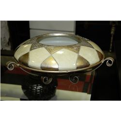 CONTEMPORARY CENTERPIECE W/ METAL STAND