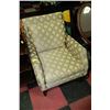 Image 1 : ESTATE FABRIC PATTERNED ARM CHAIR