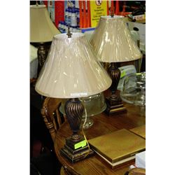PAIR OF BROWN FINISH LAMPS
