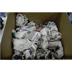 VARIETY OF CHINA/CRYSTAL KNICK KNACKS