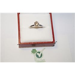 18KT WHITE GOLD SOLITAIRE RING SIZE 7 WEIGHT 2.7GMS