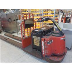 RAYMOND RIDE ON PALLET JACK LONG REACH, Md 113TM-FRC80L