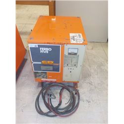 C&D FERO FIVE BATTERY CHARGER Md FR12CE450MCSA