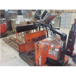 RAYMOND LONG REACH RIDE ON ELECTRIC PALLET JACK, NO BATTERY
