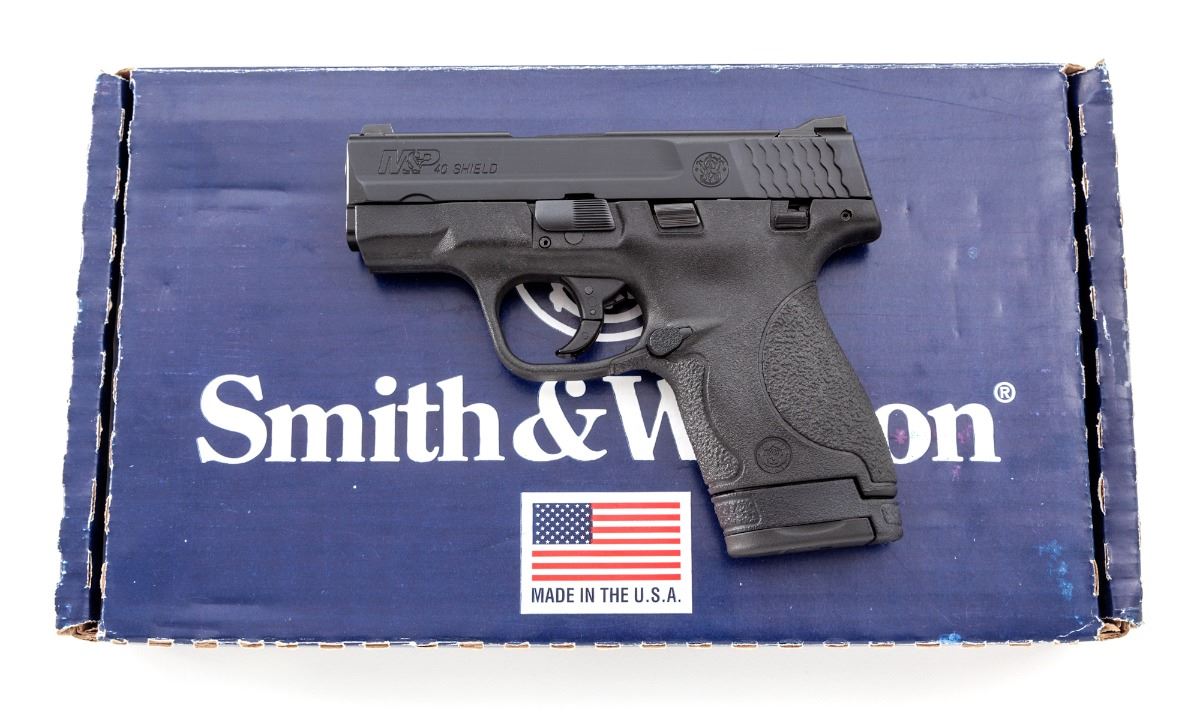 S W M P 40 Shield Semi Automatic Pistol