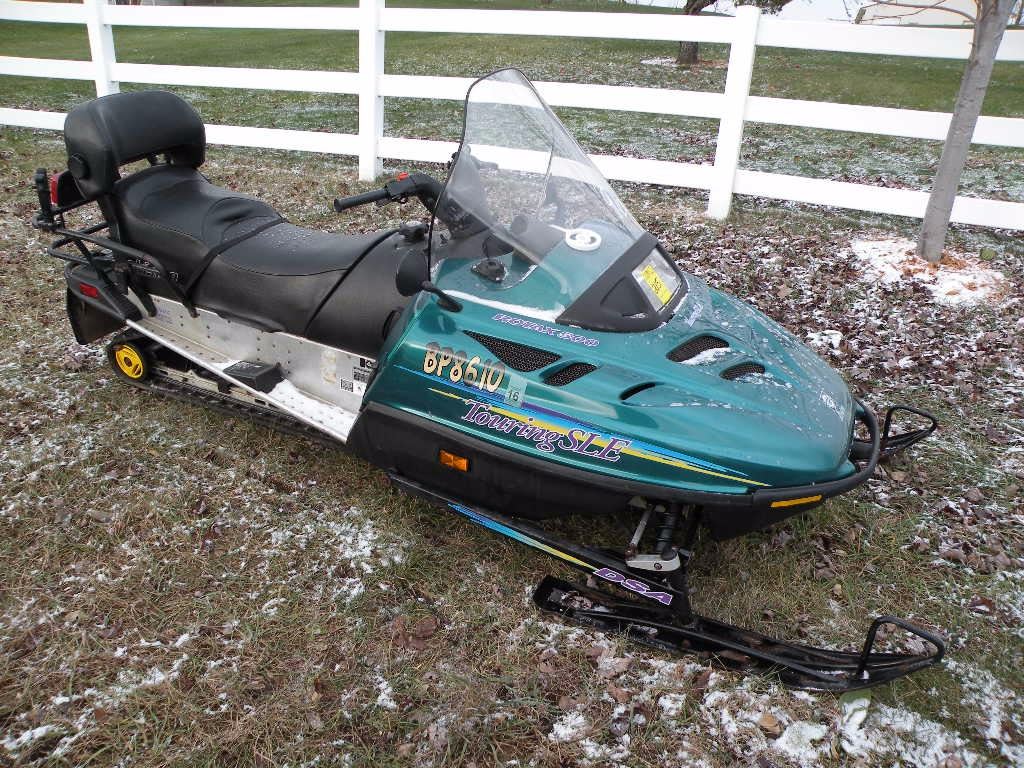 1996 Ski Doo Touring SLE 500 SN152501162