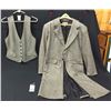 Image 2 : Old West Style Vest and Coat