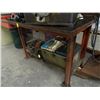 Image 1 : 4' Metal Workbench