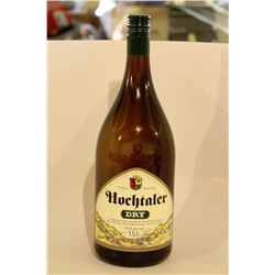 1.5L OF HOCHTALER DRY WHITE WINE