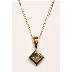 14KT GOLD DIAMOND PENDANT NECKLACE MSRP $850