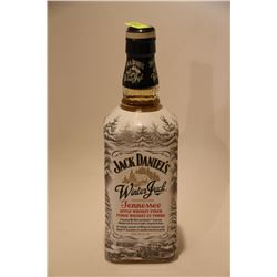750ML BOTTLE OF JACK DANIEL'S APPLE WHISKEY PUNCH