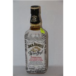 750ML BOTTLE OF JACK DANIEL'S APPLE WHISKEY PUNCH