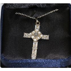 LADIES SILVER CHAIN WITH GEMSTONE CROSS