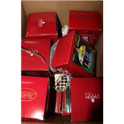 BOX OF CHRISTMAS MUSICAL ORNAMENTS, ETC.