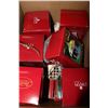 Image 1 : BOX OF CHRISTMAS MUSICAL ORNAMENTS, ETC.