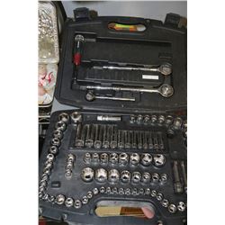HUSKY 93PCS SOCKET SET